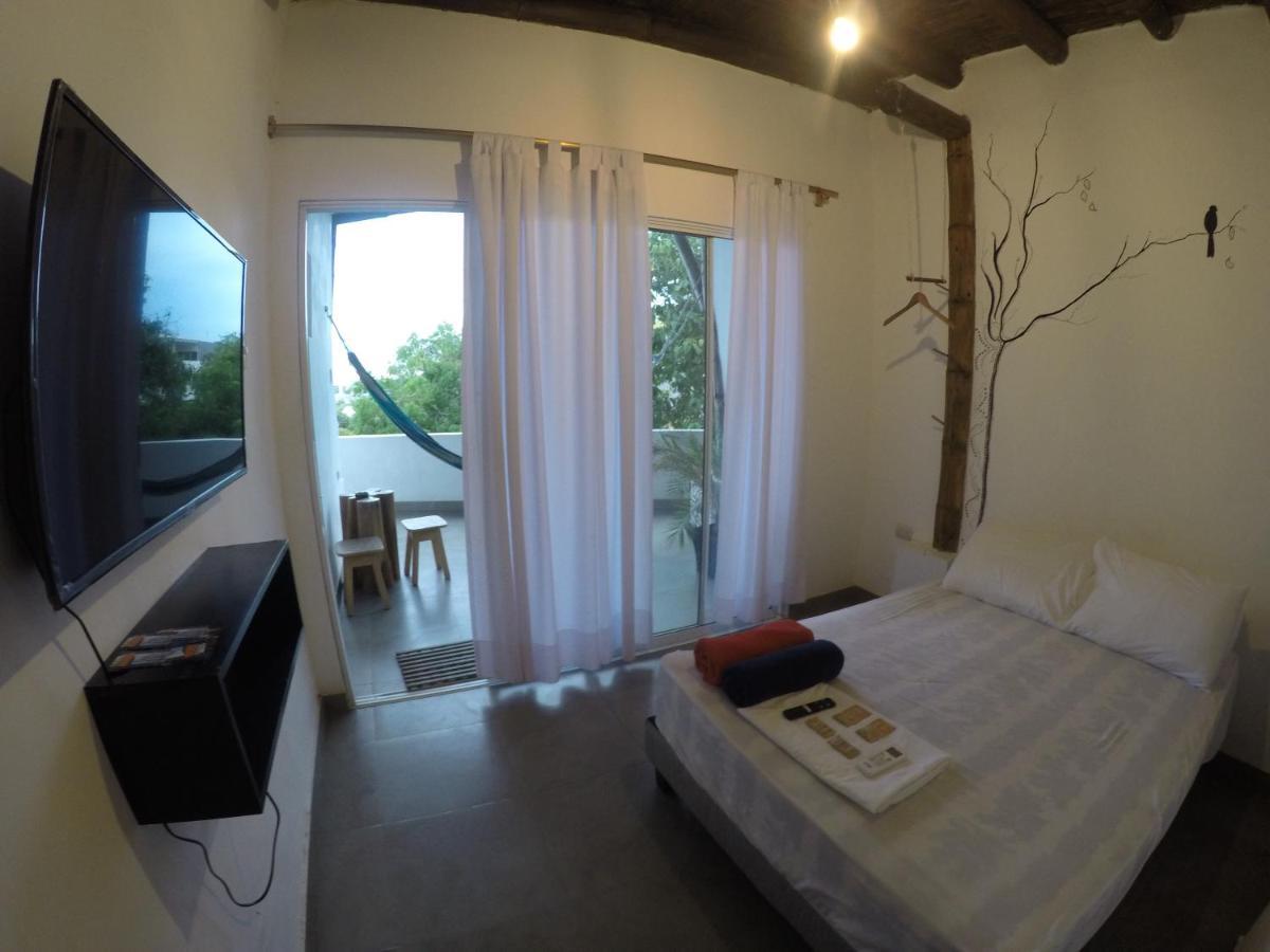 Kiwi Suites Hostel Montañita Eksteriør bilde