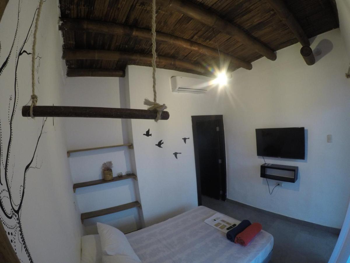 Kiwi Suites Hostel Montañita Eksteriør bilde