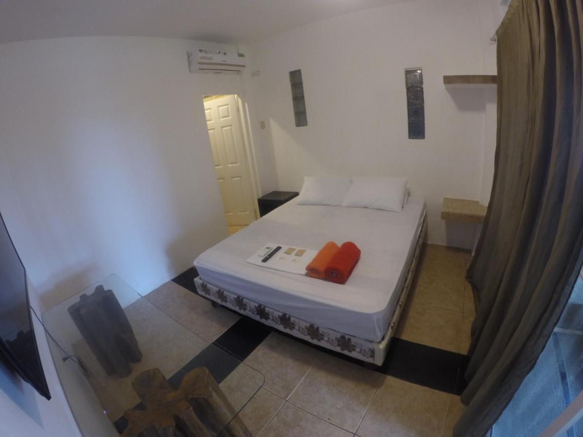 Kiwi Suites Hostel Montañita Eksteriør bilde