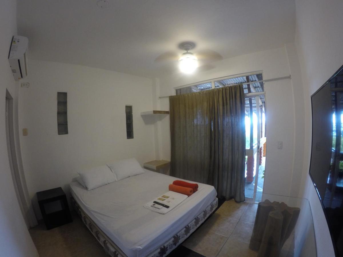 Kiwi Suites Hostel Montañita Eksteriør bilde